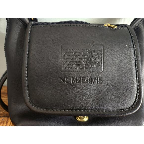 Coach Legacy 9715 Legacy Flap Leather Crossbody/Shoulder Stewardness handbag - Picture 3 of 7